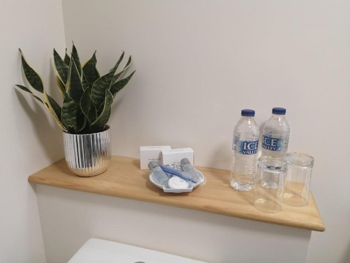 Llanbister 雄狮宾馆酒店 外观 照片